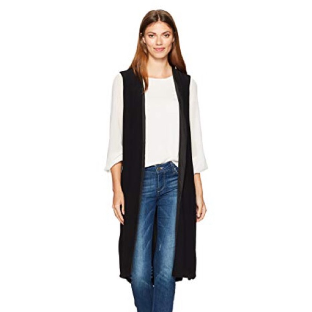 Black split vest from cupcakes and cashmere!